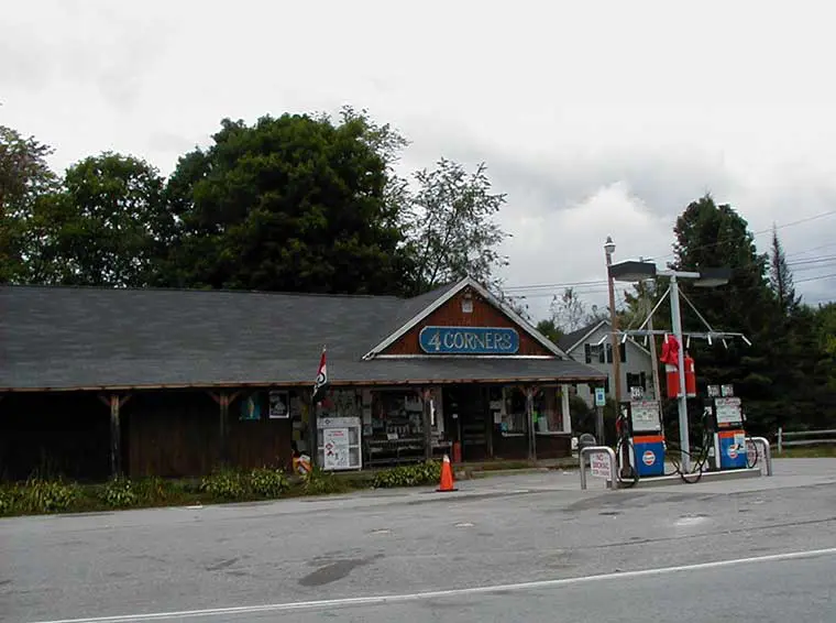 Richmond 4 Corners Store