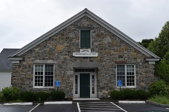 Chesterfield NH Library