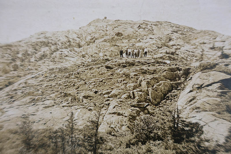 100 Views of Mt Monadnock-Corwin Levi & Michelle Aldredge-Climbers-Photo Postcard-1936